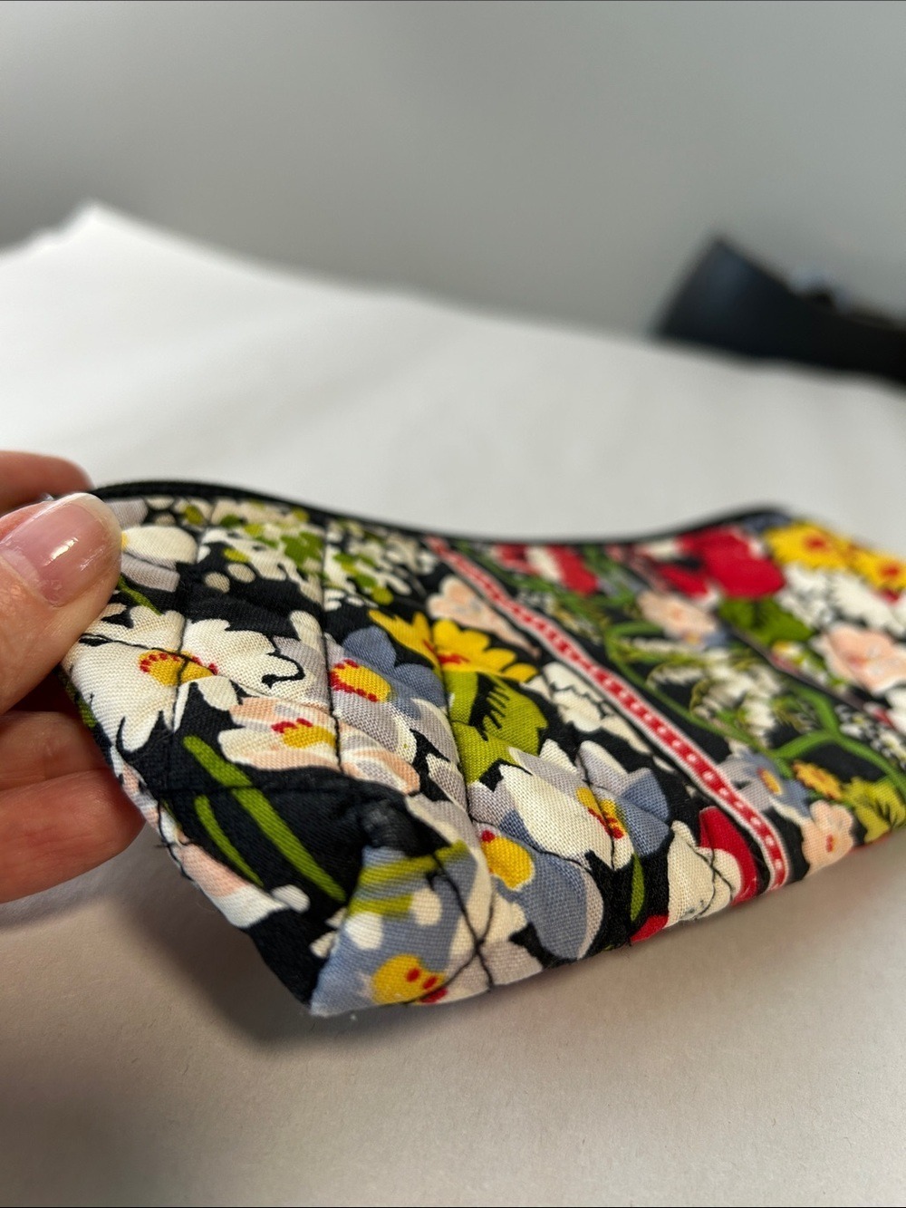 Vera Bradley Poppy Fields Makeup Brush And Pencil Case - Picture 9 of 9